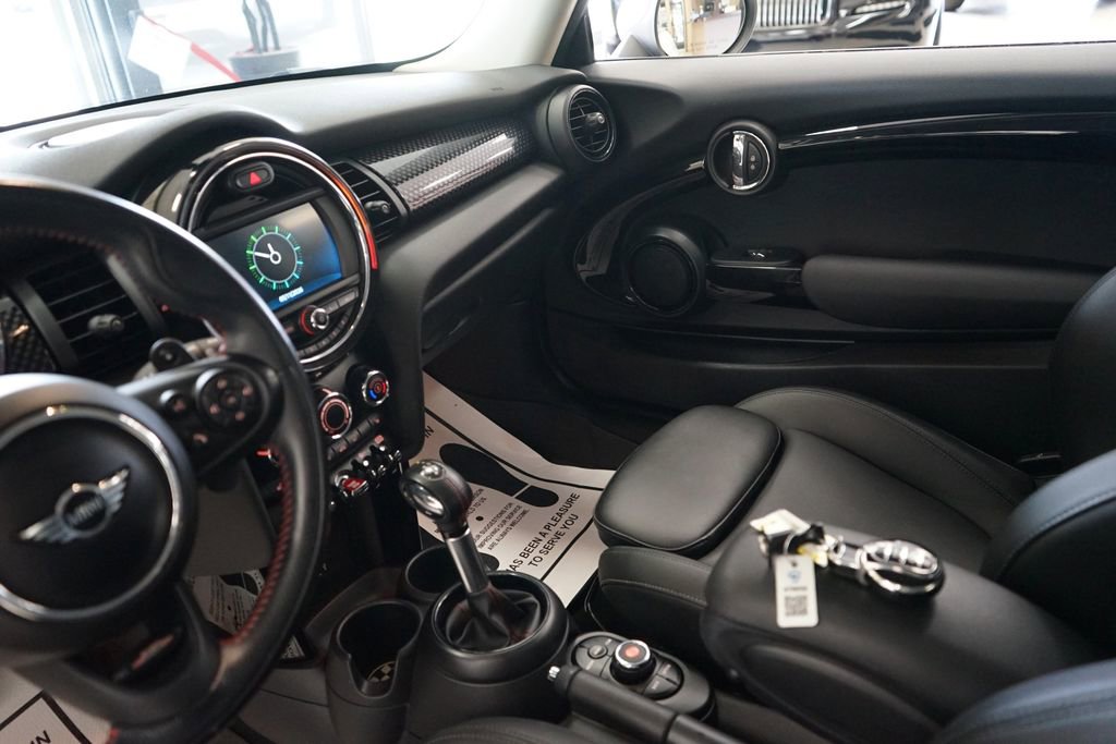 Used 2019 MINI Cooper S w/ Storage Package FWD image 10