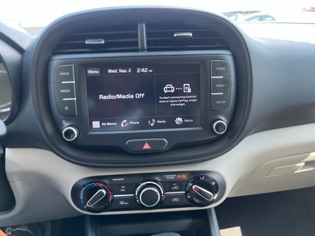 Used 2023 Kia Soul LX FWD image 20
