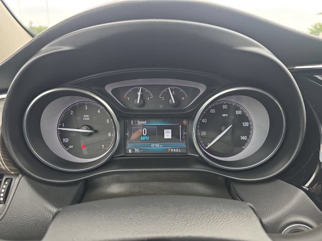 Used 2020 Buick Envision Essence AWD/4WD image 12