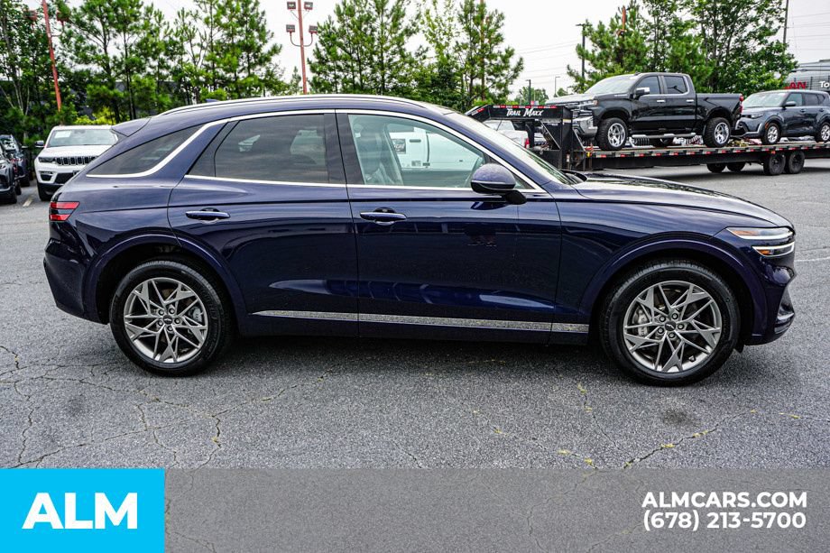 Used 2025 Genesis GV70 2.5T AWD/4WD image 8