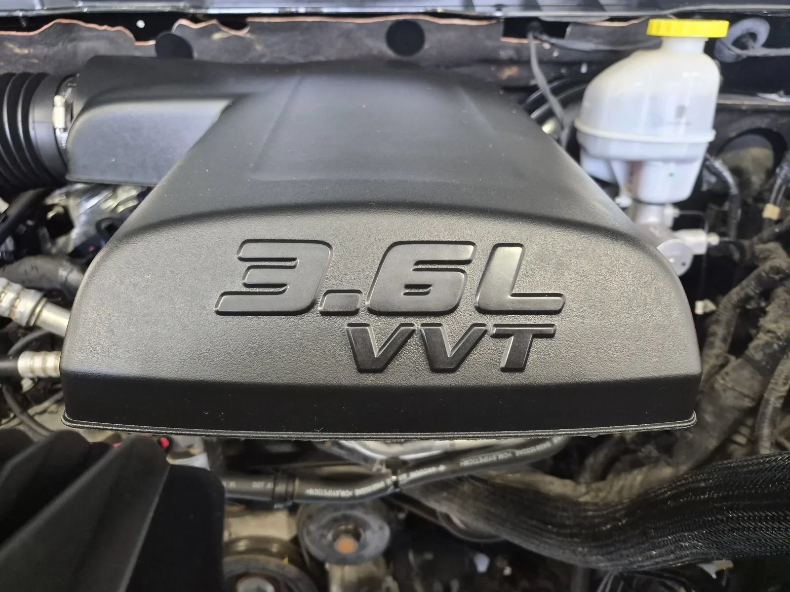 Used 2022 RAM 1500 Warlock AWD/4WD image 40