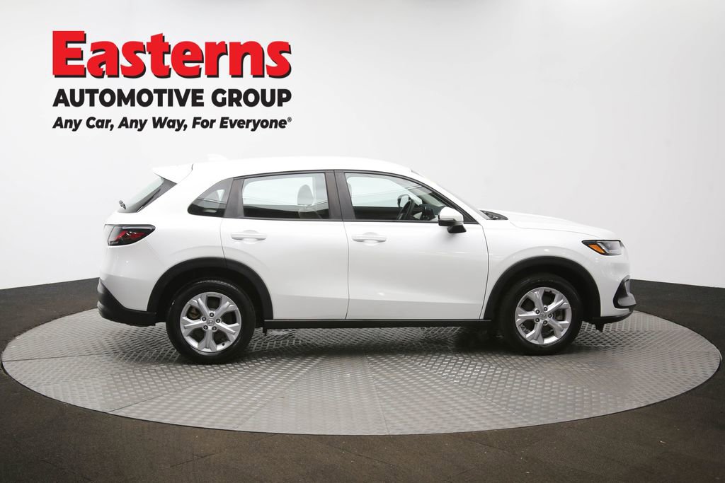 Used 2023 Honda HR-V LX image 42