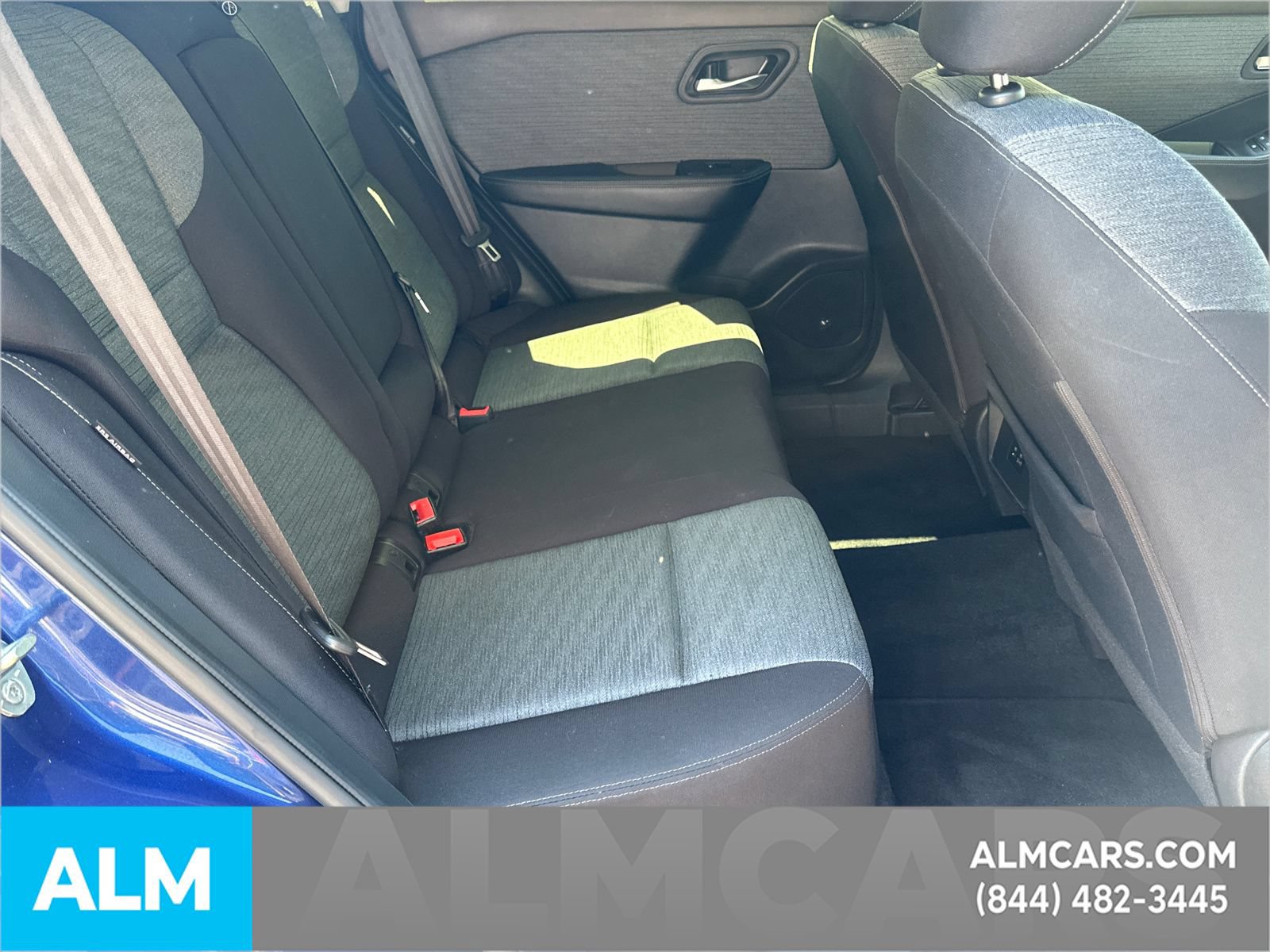 Used 2023 Nissan Rogue SV AWD/4WD image 17