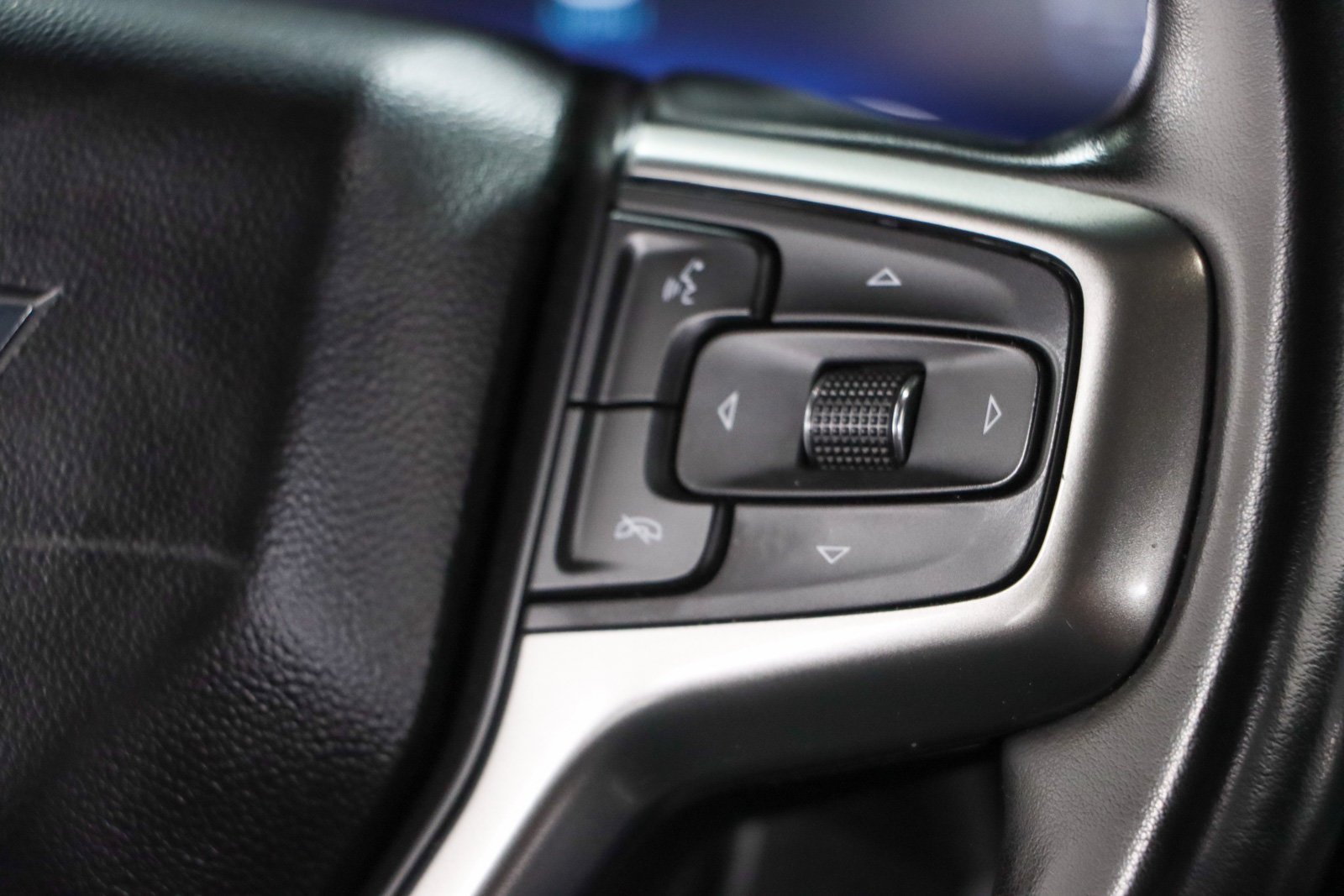 Used 2024 Chevrolet Silverado 3500 LT w/ Convenience Package AWD/4WD image 15