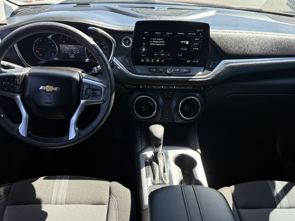 Used 2024 Chevrolet Blazer LT w/ Midnight/Sport Edition FWD image 20