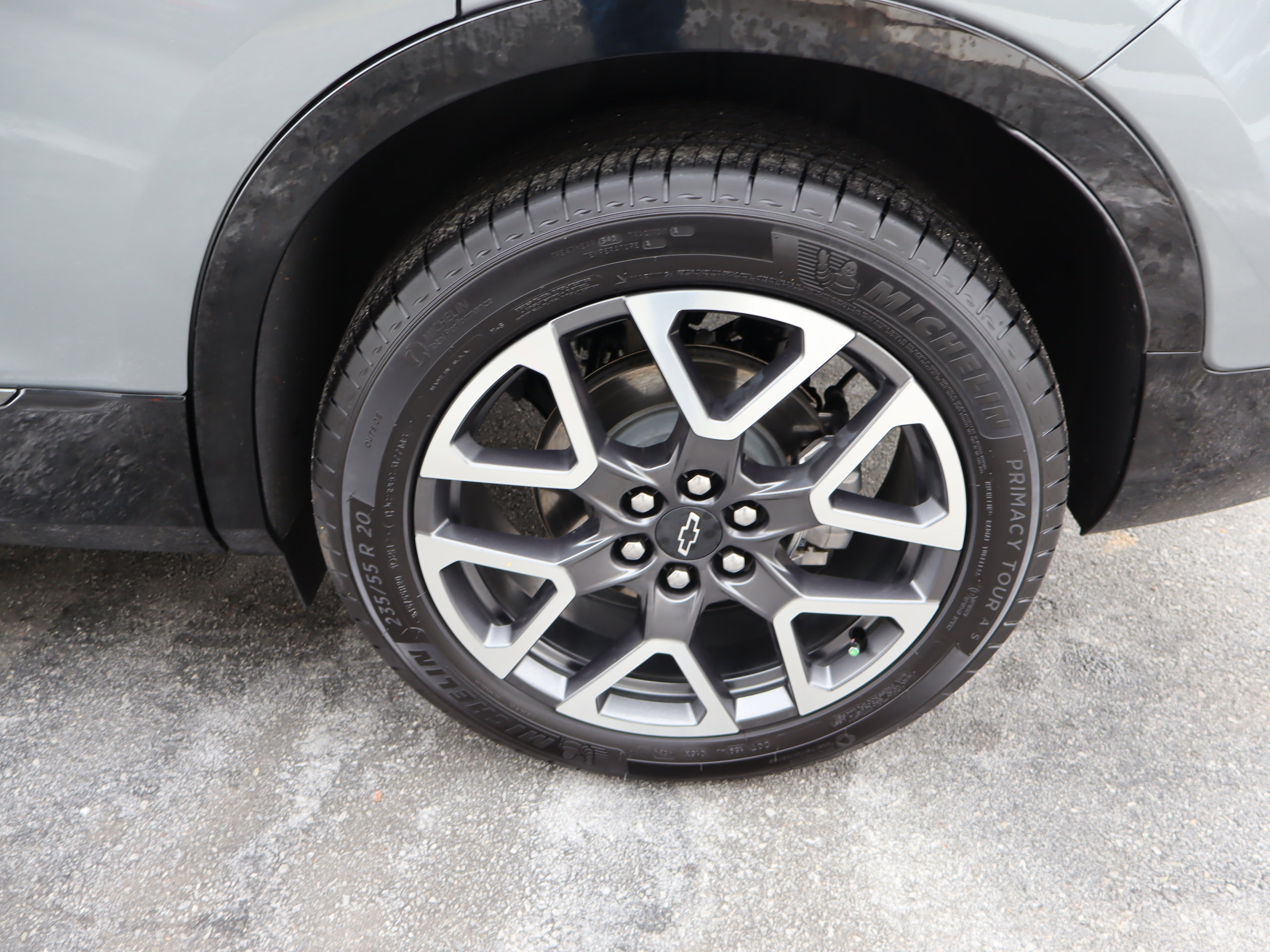 Certified 2025 Chevrolet Blazer RS w/ Driver Confidence II Package image 40