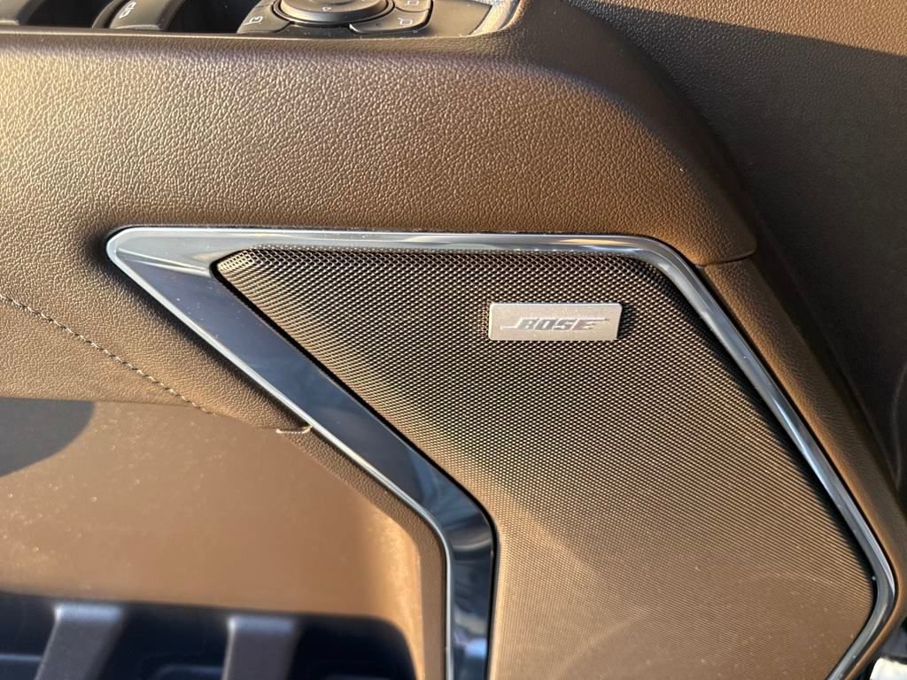 Used 2023 GMC Sierra 1500 SLT image 16