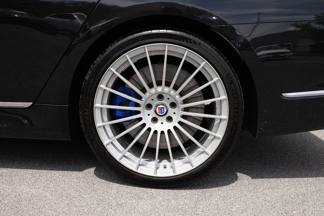 Used 2021 BMW ALPINA B7 xDrive w/ Luxury Rear Seating Package AWD/4WD image 6