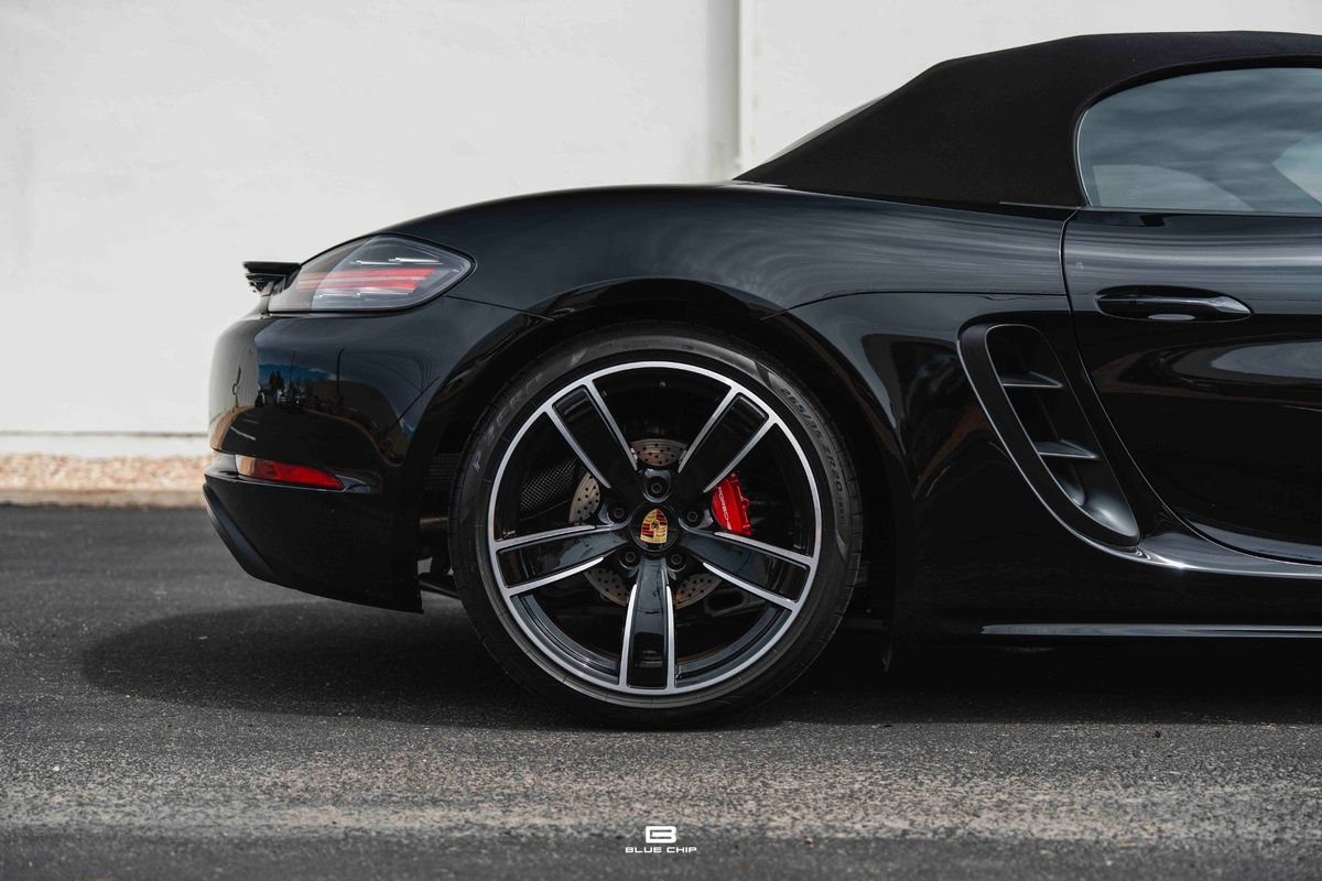 Used 2025 Porsche 718 Boxster S RWD image 9