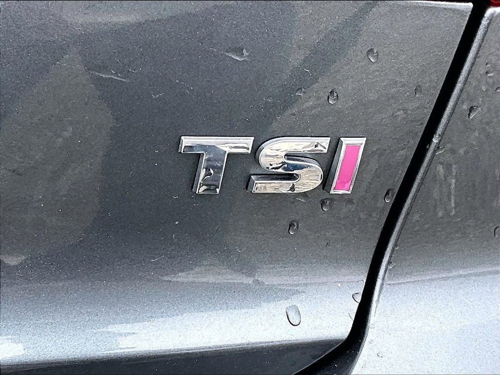 Used 2017 Volkswagen Jetta SE image 8