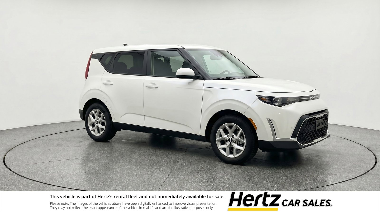 Used 2025 Kia Soul LX w/ LX Technology Package FWD image 1