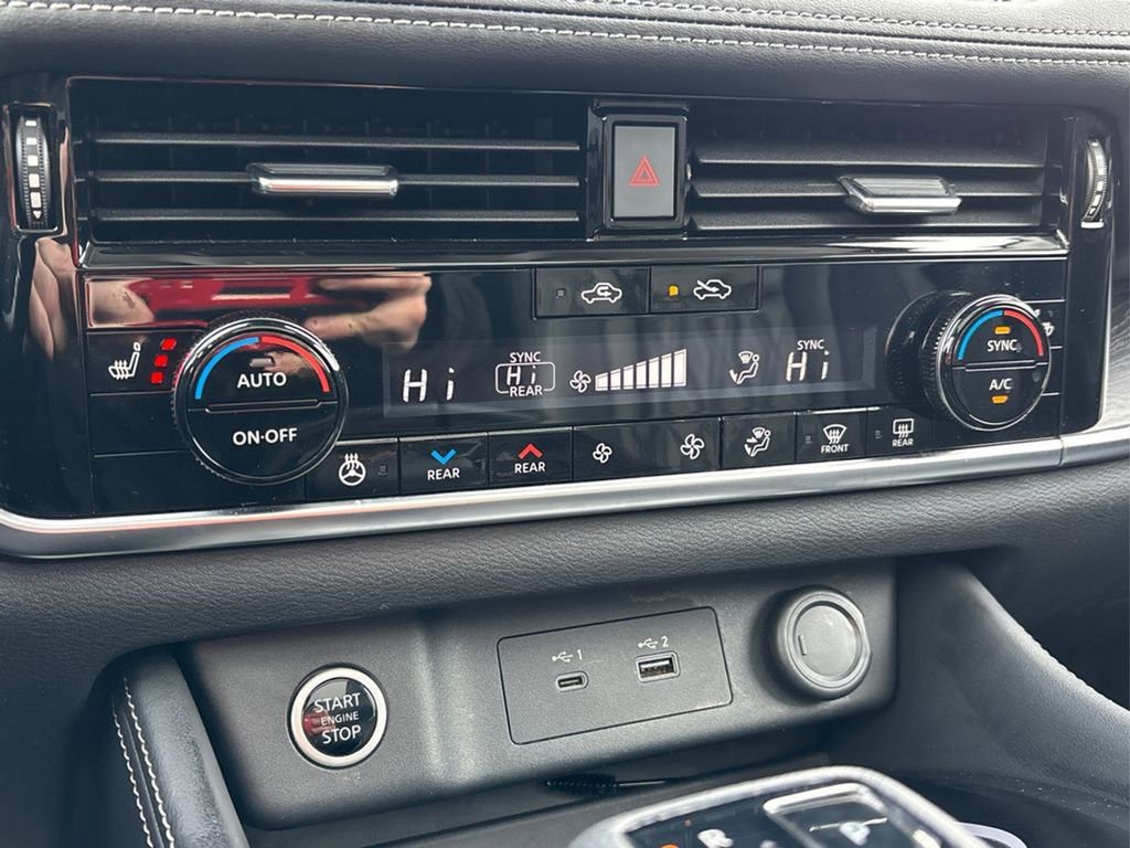 Used 2021 Nissan Rogue Platinum image 35