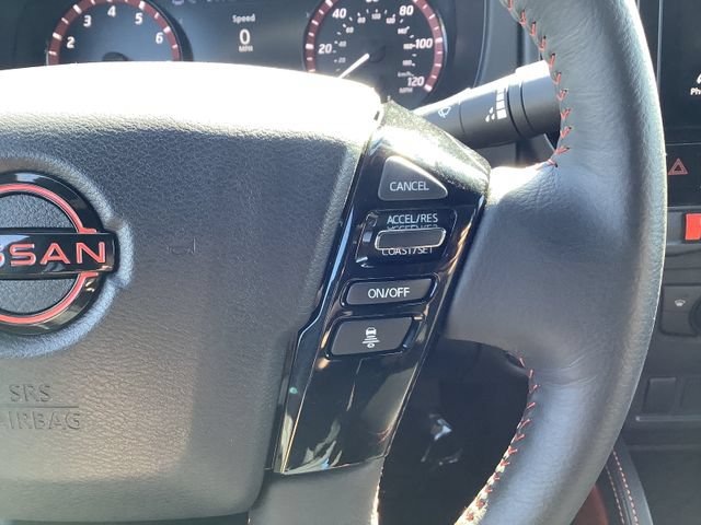 Used 2025 Nissan Frontier PRO-4X AWD/4WD image 12