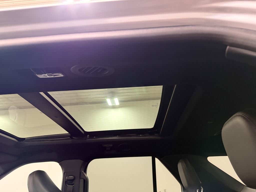 Used 2025 Ford Explorer Platinum w/ LUX Leather Package image 10