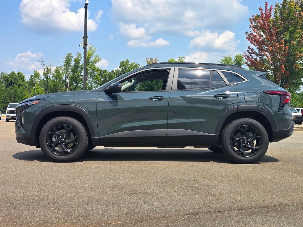 New 2026 Chevrolet Trax LT w/ Driver Confidence Package FWD image 32