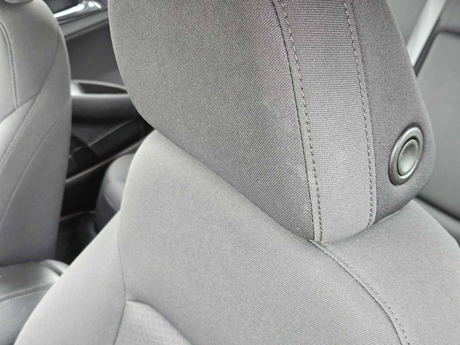 Used 2023 Chevrolet Malibu LT image 15