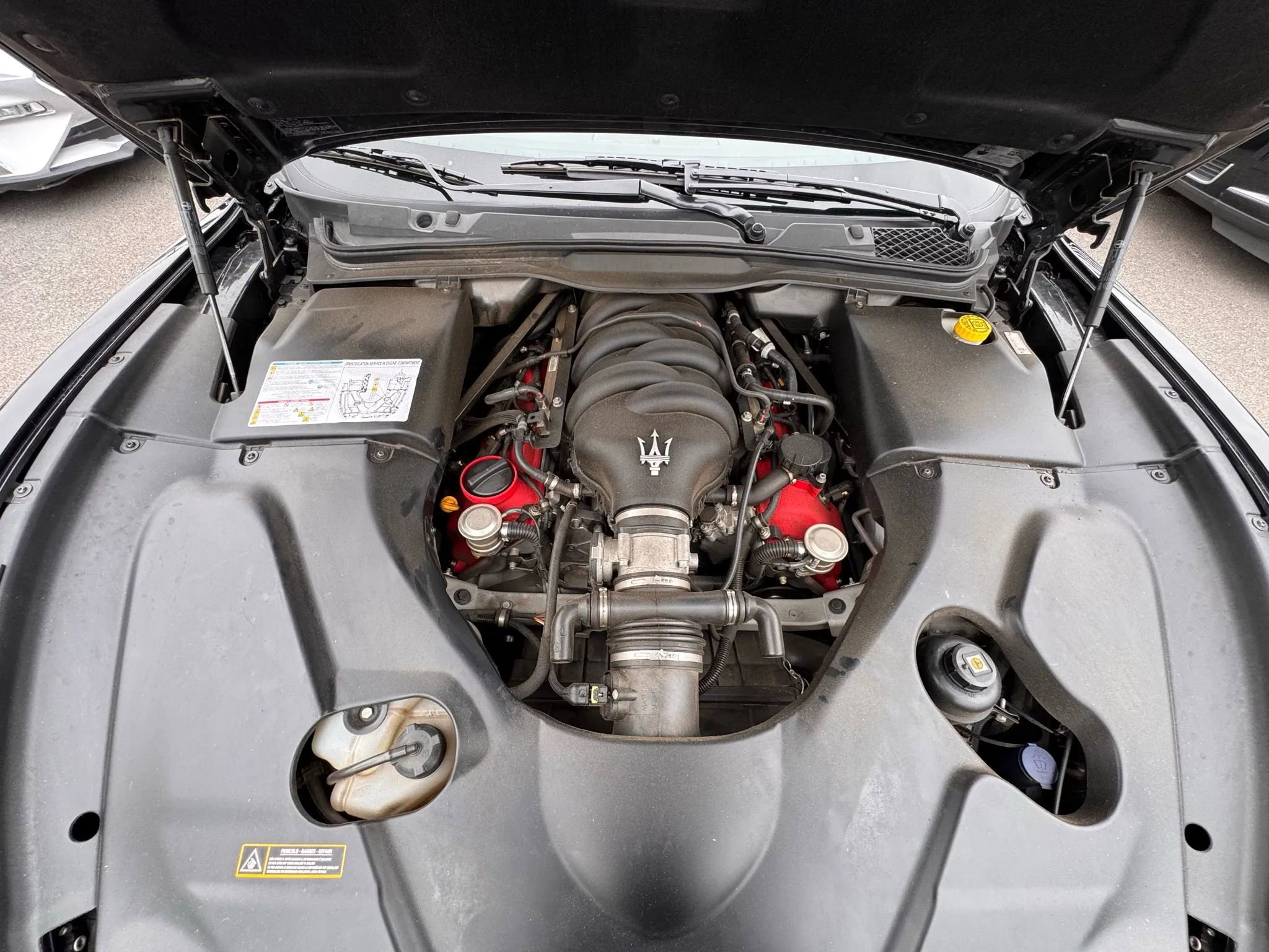 Used 2018 Maserati GranTurismo Sport image 35