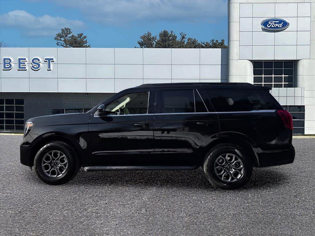 Used 2025 Ford Expedition Active image 5