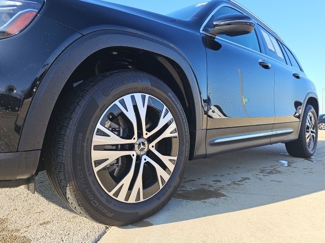 Certified 2025 Mercedes-Benz GLB 250 4MATIC image 5