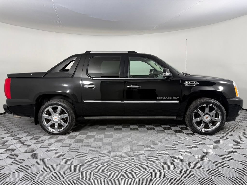 Used 2013 Cadillac Escalade EXT Premium AWD/4WD image 10