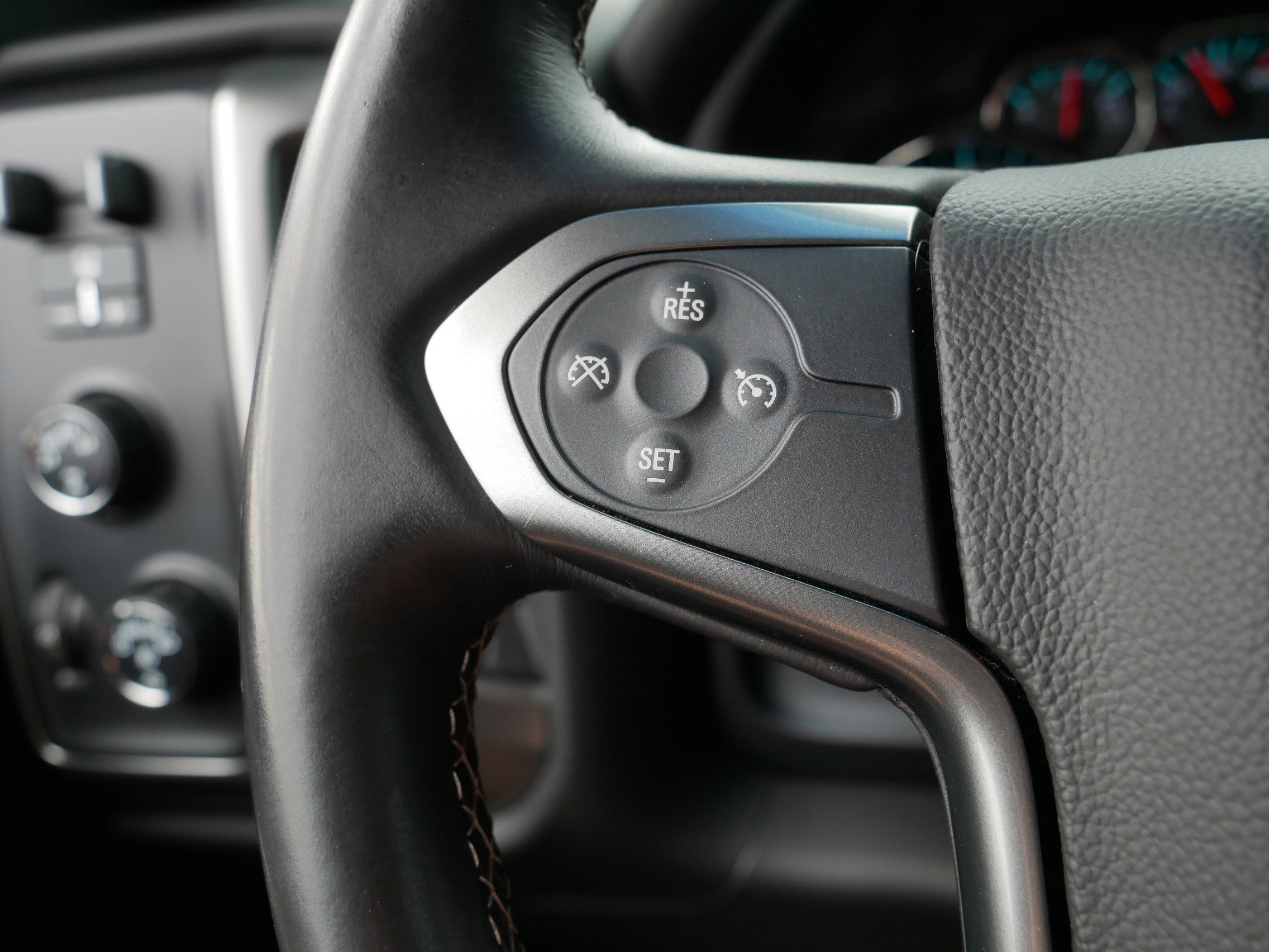 Used 2016 Chevrolet Silverado 1500 LT w/ All Star Edition AWD/4WD image 28