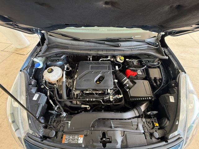 Used 2020 Ford Escape SE image 20