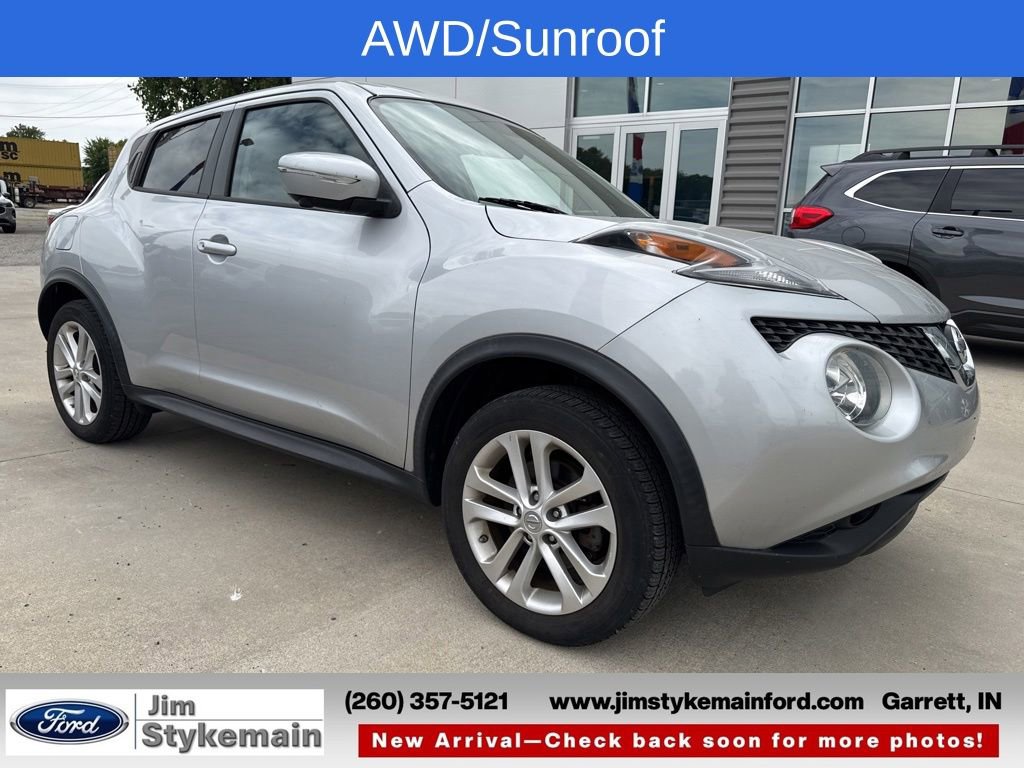 Used 2015 Nissan Juke SV w/ Technology Package