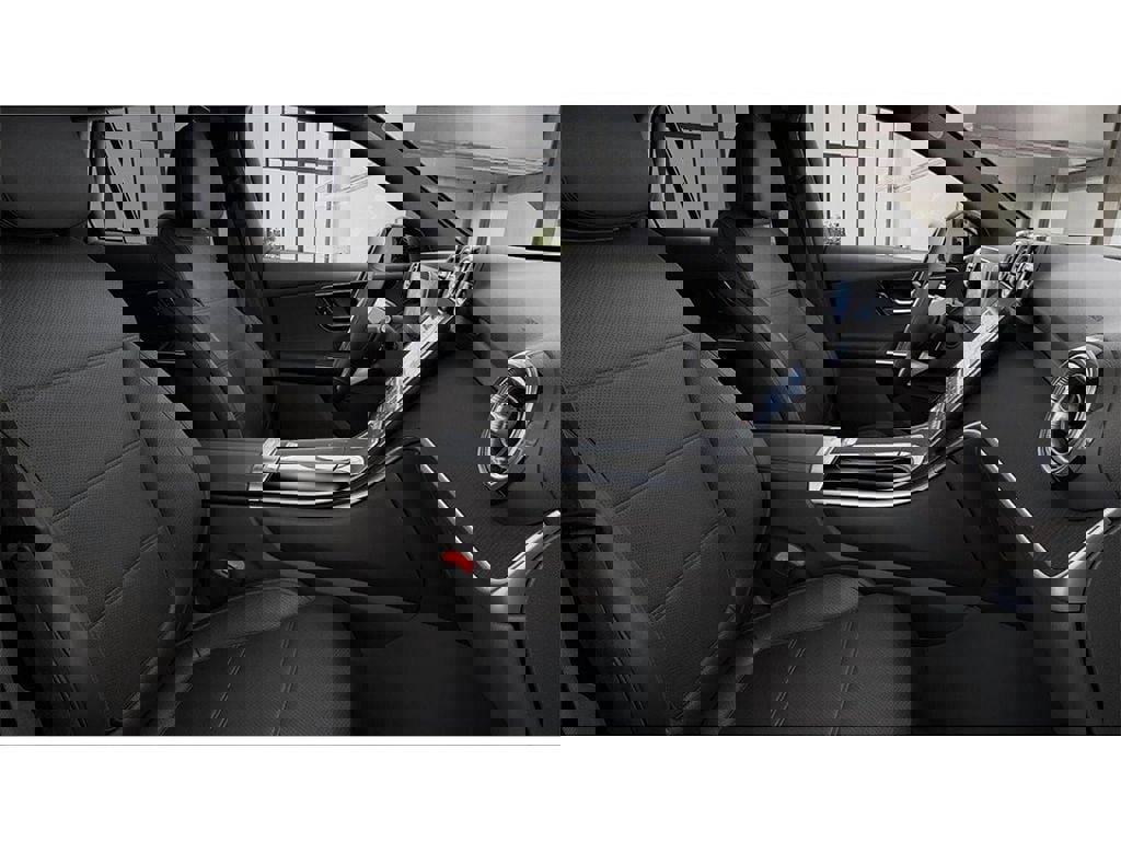 New 2026 Mercedes-Benz GLC 300 4MATIC image 4