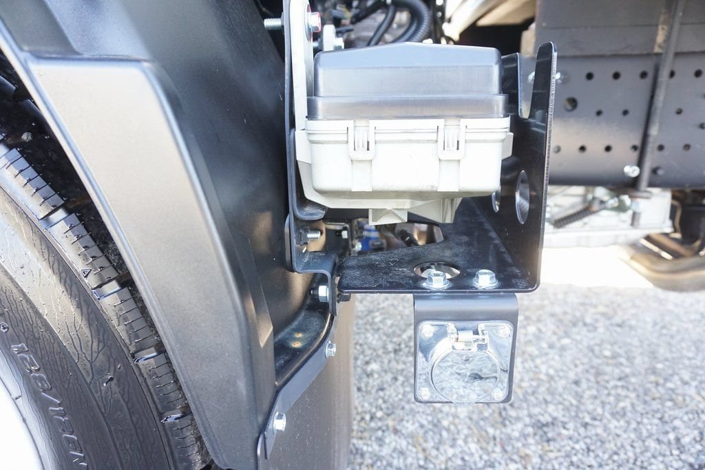 New 2025 Chevrolet Low Cab Forward RWD image 23