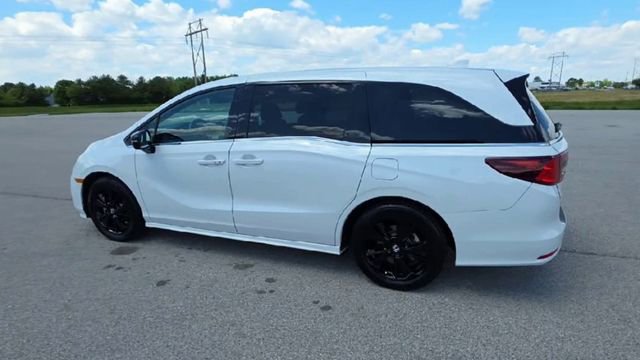 Used 2023 Honda Odyssey Sport image 7