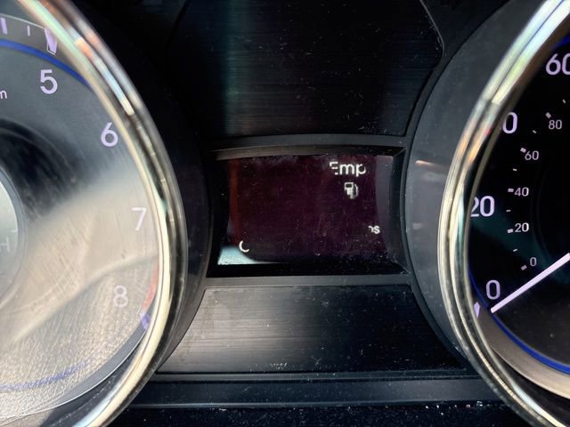 Used 2011 Hyundai Sonata Limited w/ Navigation Pkg 5 FWD image 12