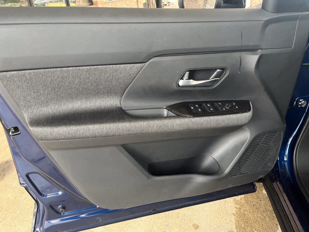 New 2027 Nissan Kicks SV AWD/4WD image 10