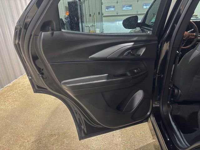 Used 2024 Chevrolet TrailBlazer LT w/ Driver Confidence Package image 20