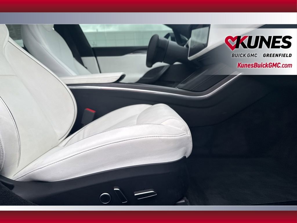 Used 2022 Tesla Model S Plaid image 49