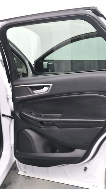 Used 2022 Ford Edge SEL AWD/4WD image 11