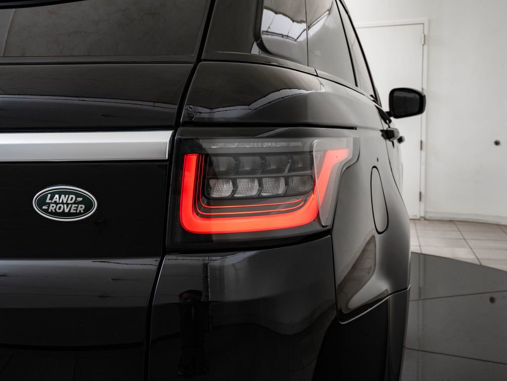 Used 2019 Land Rover Range Rover Sport HSE AWD/4WD image 9