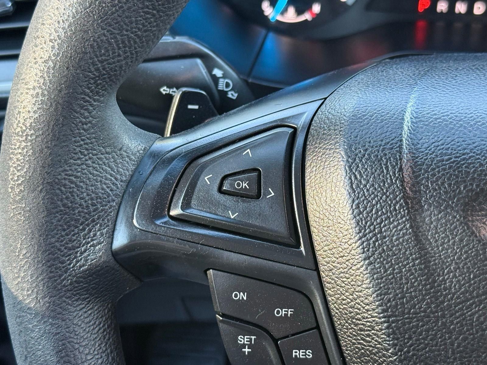 Used 2017 Ford Edge SE image 35