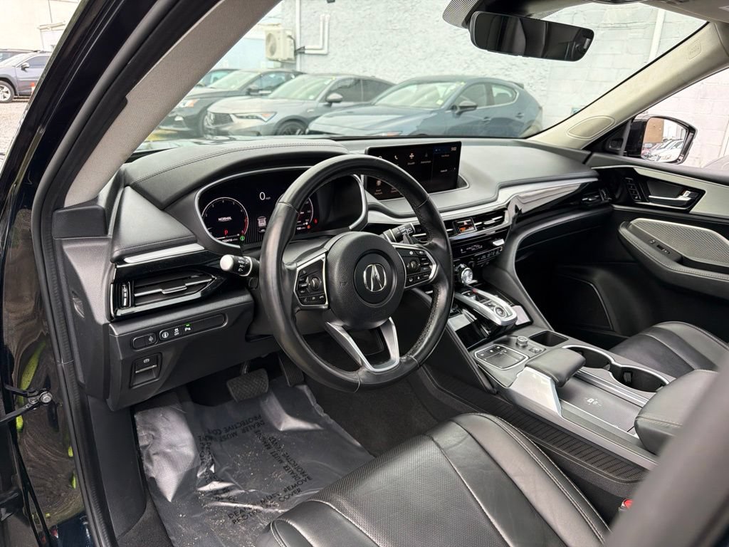 Used 2023 Acura MDX w/ Technology Package AWD/4WD image 30