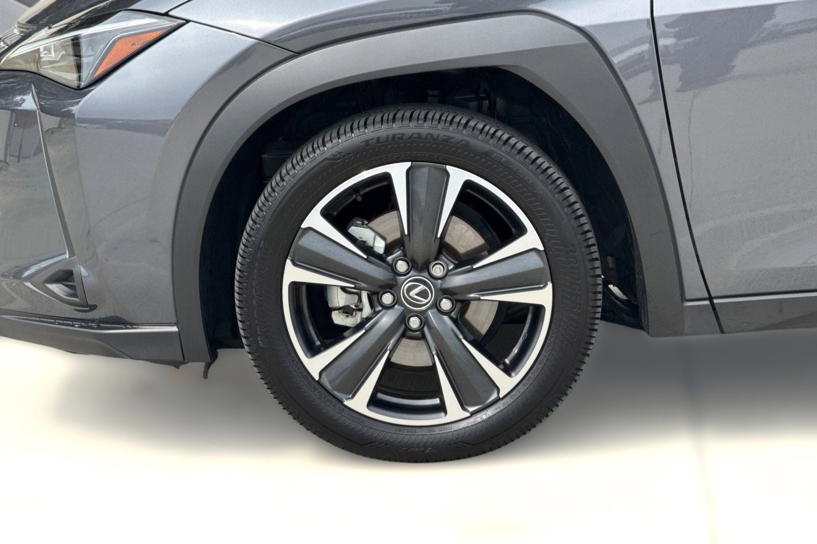 Certified 2025 Lexus UX 300h FWD w/ Accessory Package (Z2) image 13