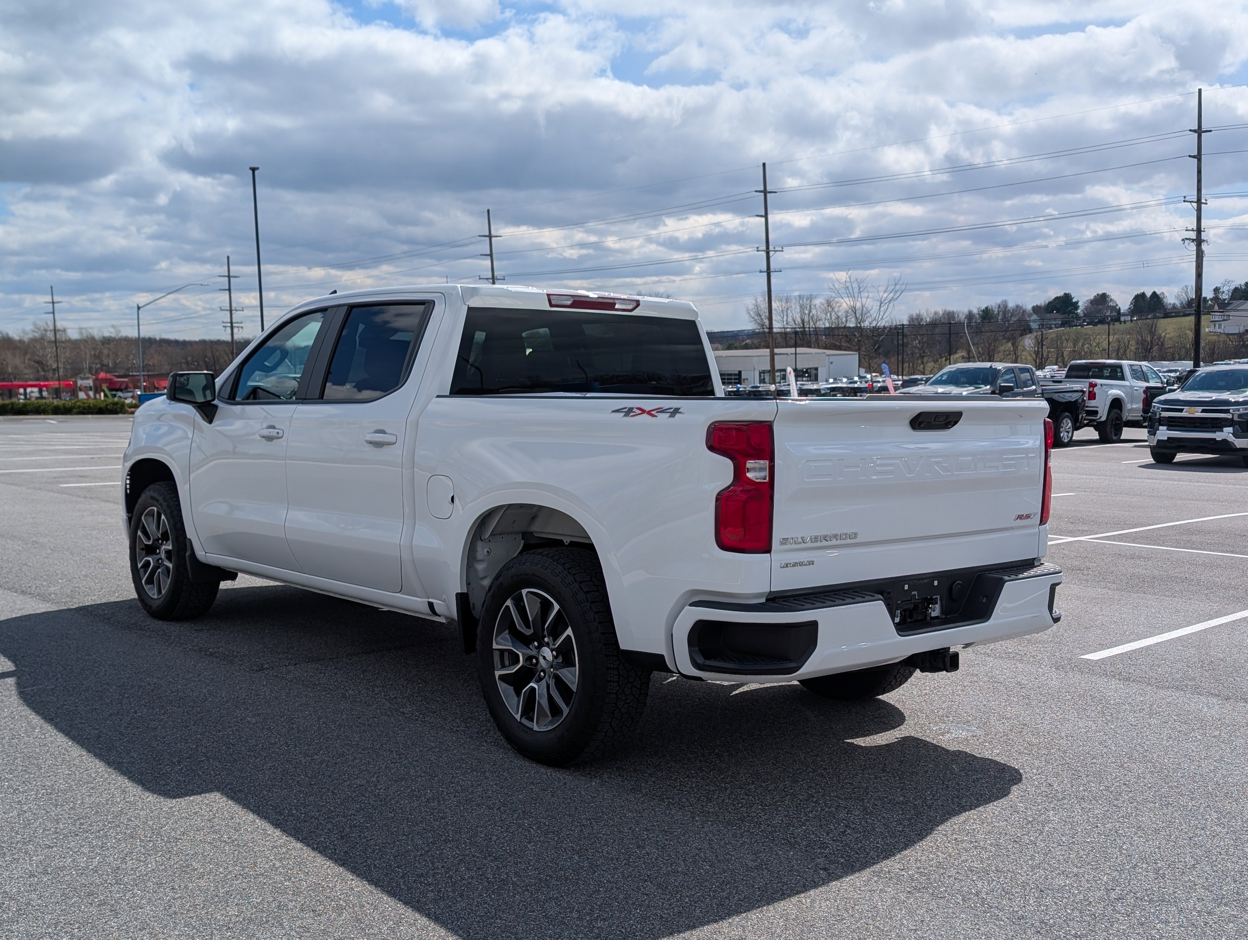 Used 2024 Chevrolet Silverado 1500 RST image 3