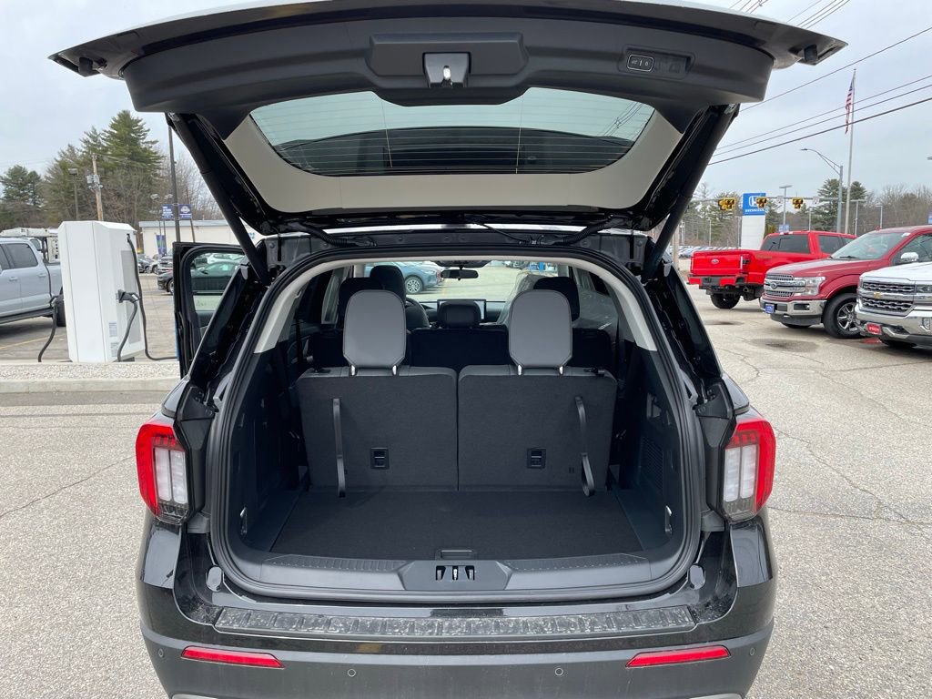 New 2026 Ford Explorer Active w/ Active Comfort Package image 24