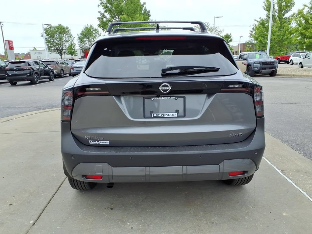 New 2026 Nissan Kicks SV w/ Interior Electronics Package AWD/4WD image 7
