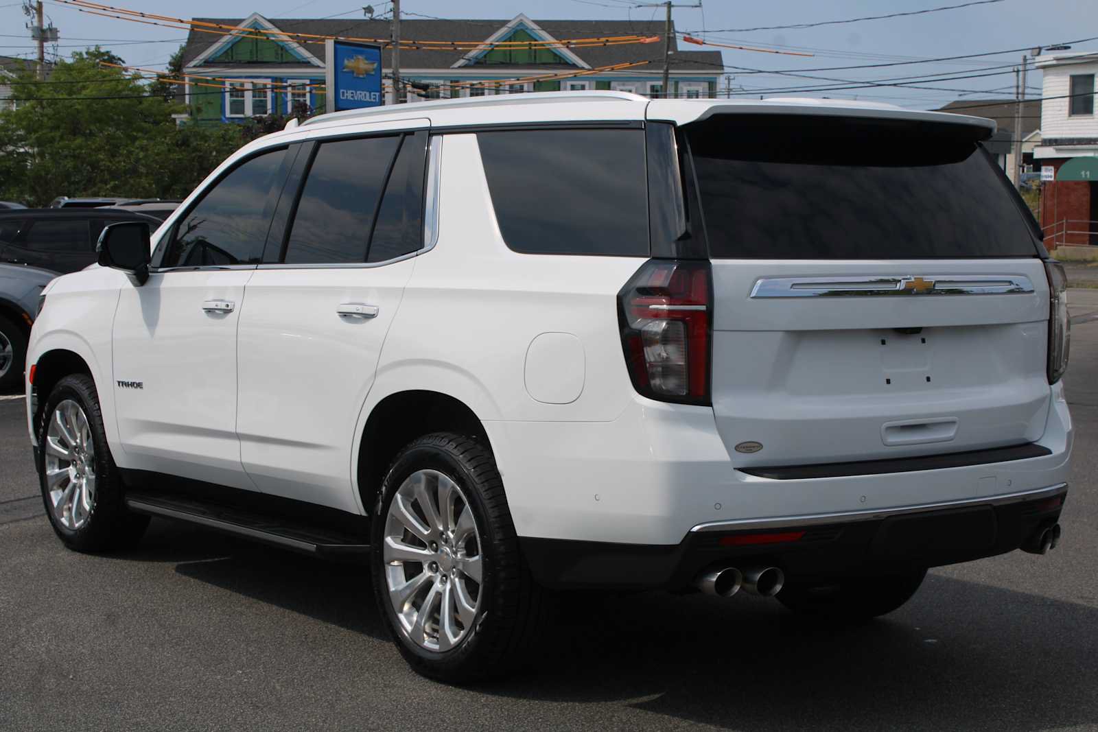 Certified 2023 Chevrolet Tahoe Premier w/ Advanced Technology Package AWD/4WD image 5