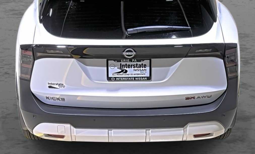 New 2026 Nissan Kicks SR w/ Illumination Package AWD/4WD image 12