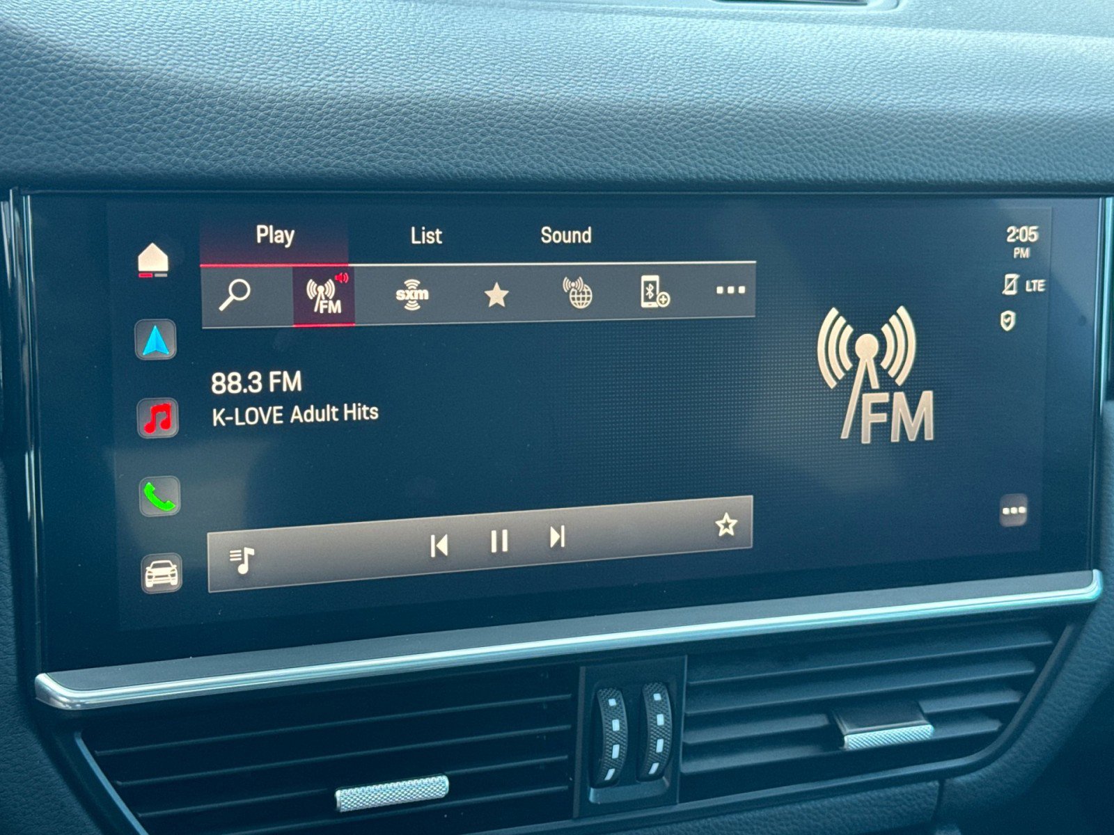 Certified 2023 Porsche Cayenne Coupe image 18