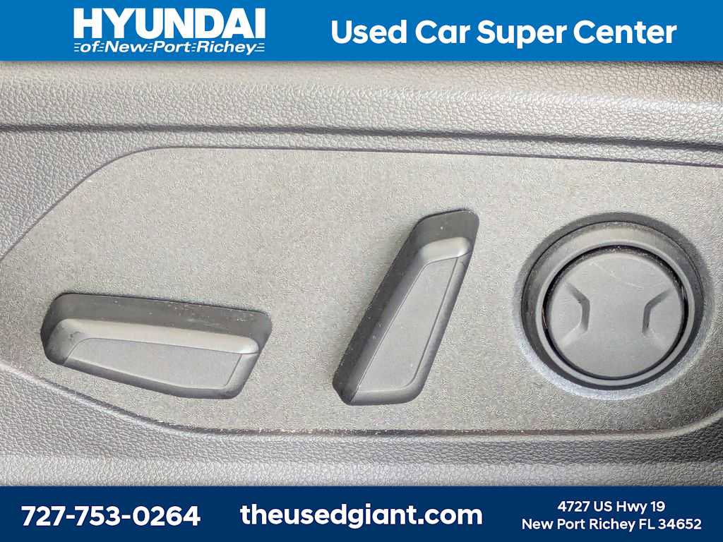 Certified 2024 Hyundai Tucson SEL FWD image 26