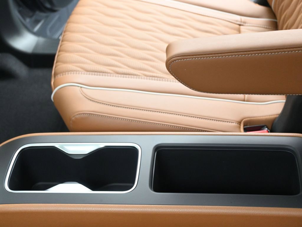 New 2026 INFINITI QX60 Autograph w/ Dark Cargo Package image 24