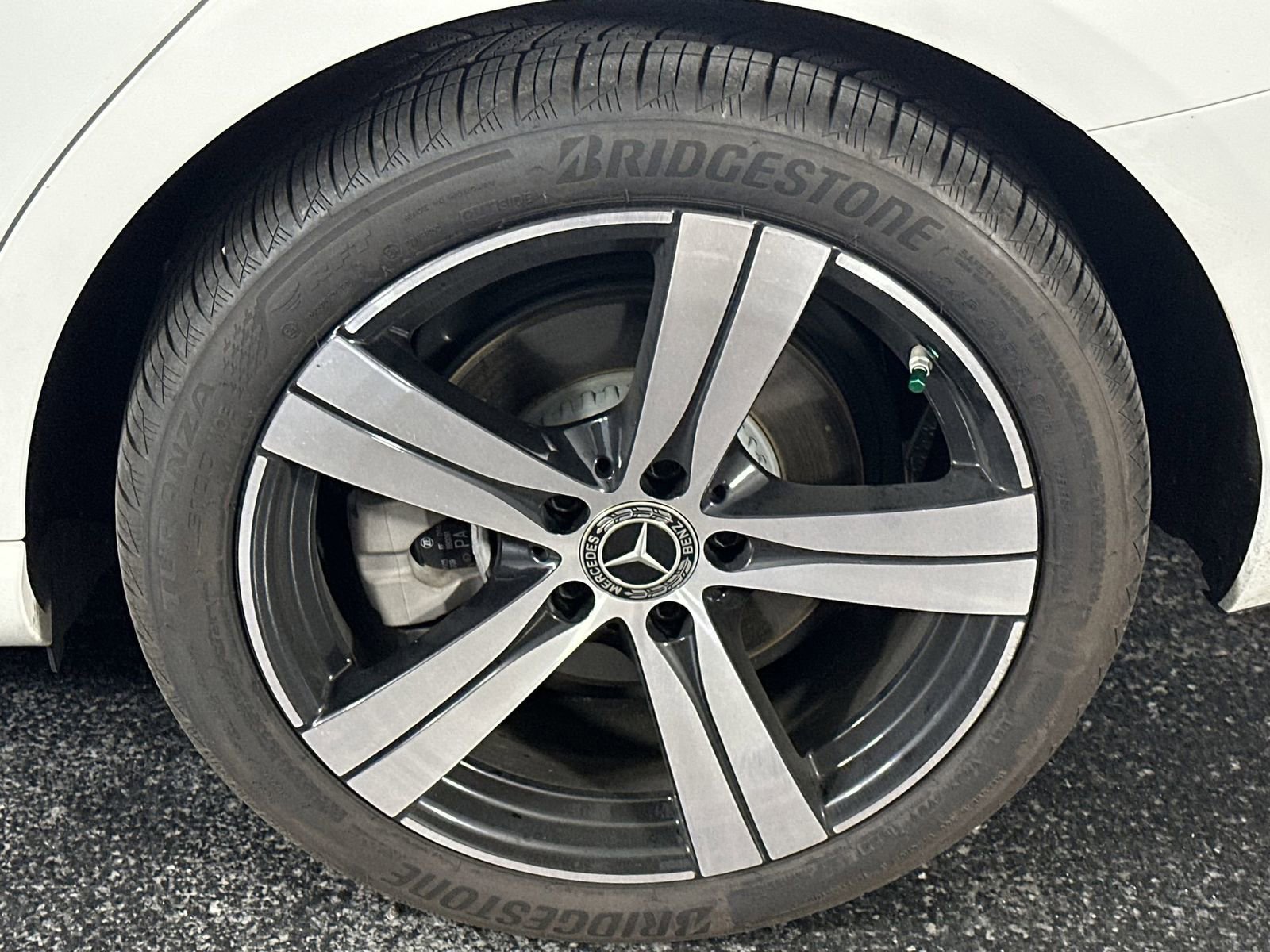 Used 2025 Mercedes-Benz C 300 Sedan image 14