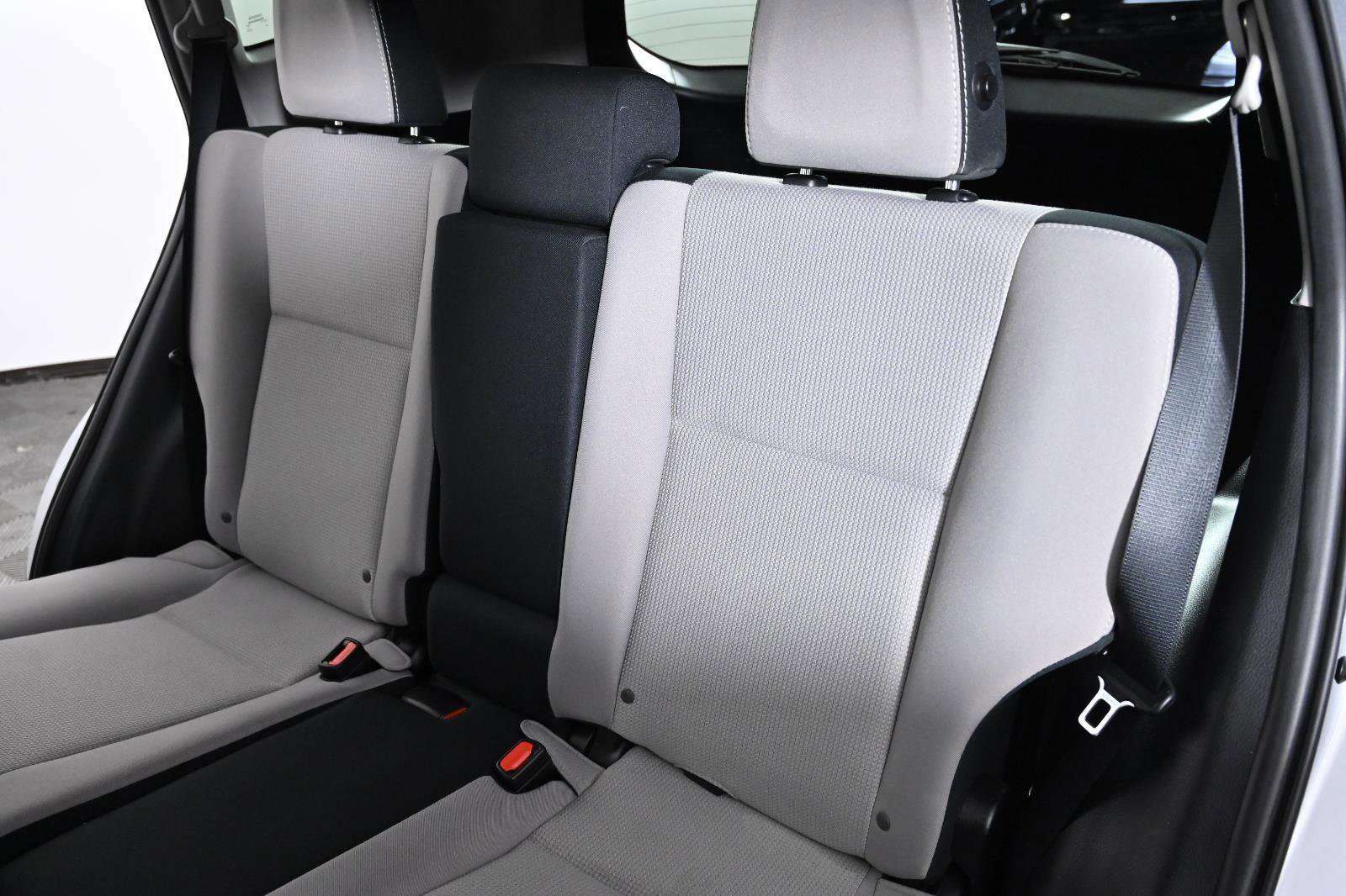 Used 2016 Toyota RAV4 XLE image 23