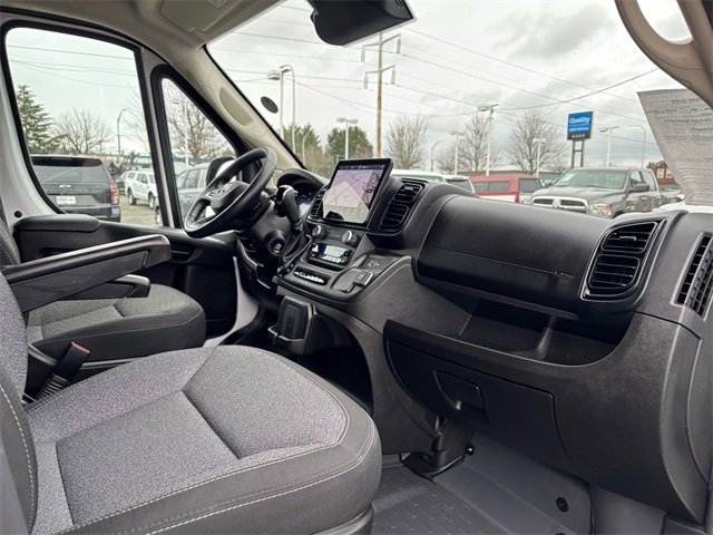 Used 2024 RAM ProMaster 3500 w/ Premium Convenience Group image 34